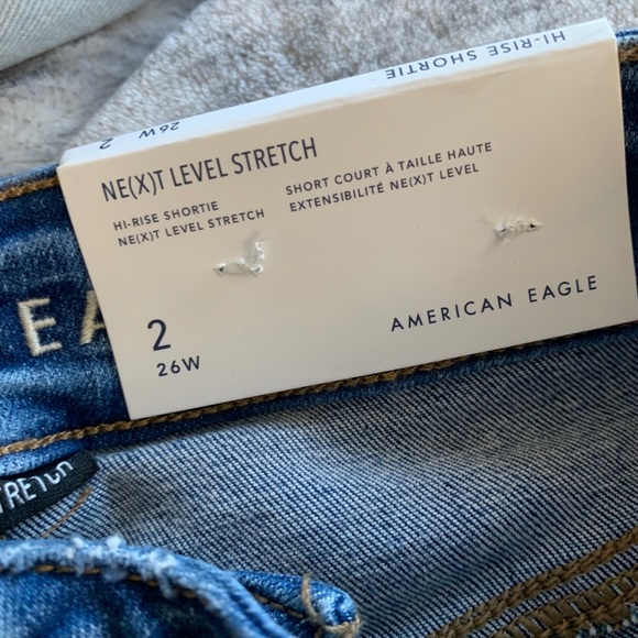 American Eagle Hi rise Shortie Jean shorts tags on - Picture 3 of 7